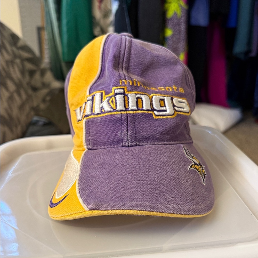 Vintage Minnesota Vikings Purple and Yellow Cap